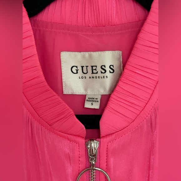 Guess jacket size S - Picture 3 of 4